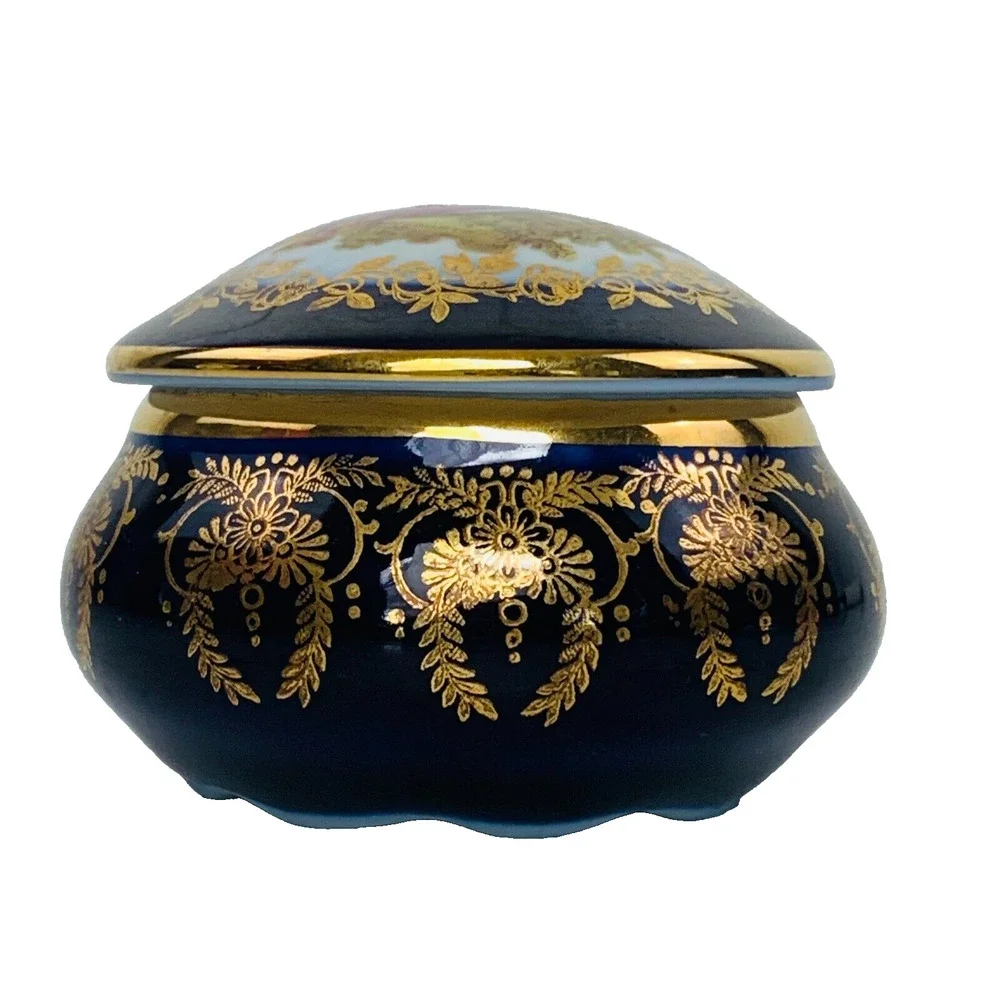 Limoges France Fragonard Courting Couple Trinket Box Blue Gold 2.5